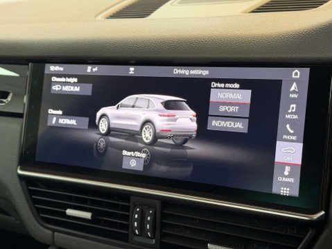 Porsche Cayenne 2.9T V6 S SUV 5dr Petrol TiptronicS 4WD Euro 6 (s/s) (440 ps) 53