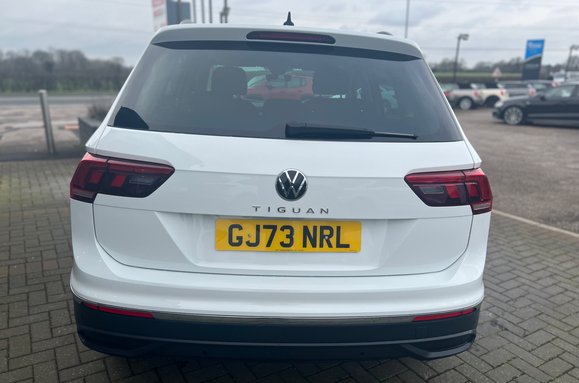 Volkswagen Tiguan LIFE 1.5 TSI DSG AUTOMATIC 8