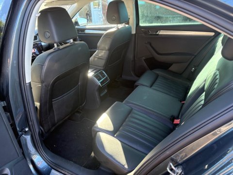 Skoda Superb SE TECHNOLOGY TDI 19