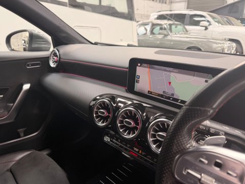 Mercedes-Benz A Class 1.3 A200 AMG Line (Premium) 7G-DCT Euro 6 (s/s) 5dr 22