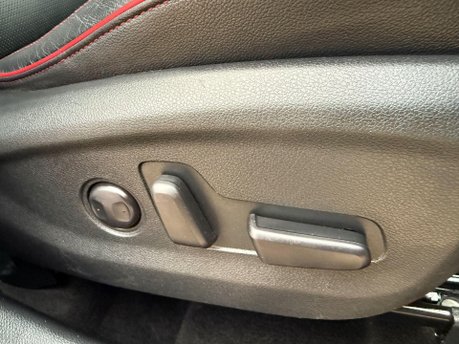 Kia Sportage 1.6 CRDi GT-Line S DCT Euro 6 (s/s) 5dr 27