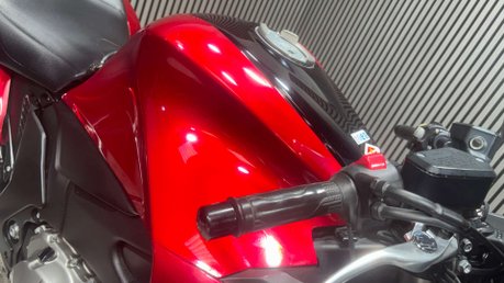 Honda VFR1200F VFR 1200 2014 ONLY 26K LUGGAGE NEW MOT WARRANTY TOURER 42
