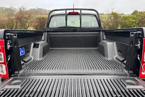 Ford Ranger XLT Super Cab 170 ps 4x4 Pickup 11