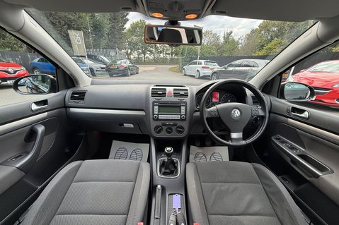 Volkswagen Golf BLUEMOTION MATCH TDI -DEMO +1 OWNER -19 SERVICES -£35 ROAD TAX -SUNROOF 14