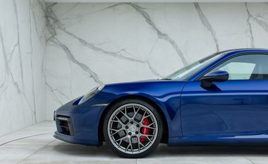 Porsche 911 Carrera 4S (992) 29