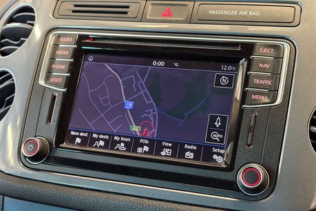 Volkswagen Tiguan 2.0 TDI BlueMotion Tech Match Edition SUV 5dr Diesel Manual 4WD Euro 6 (s/s 33