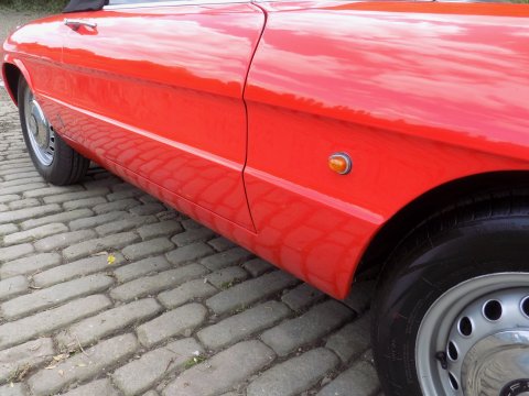 Alfa Romeo Spider 1600 Duetto 36
