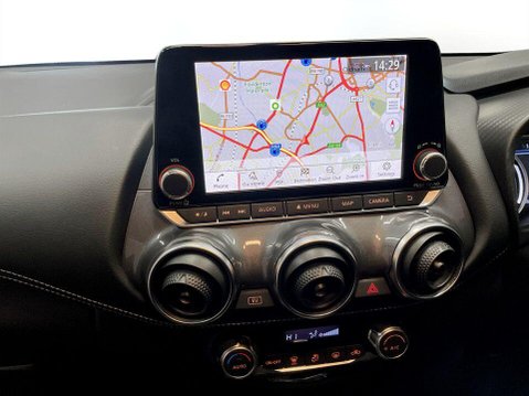 Nissan Juke 1.6 N-Connecta SUV 5dr Petrol Hybrid Auto Euro 6 (143 ps) Sat Nav 16