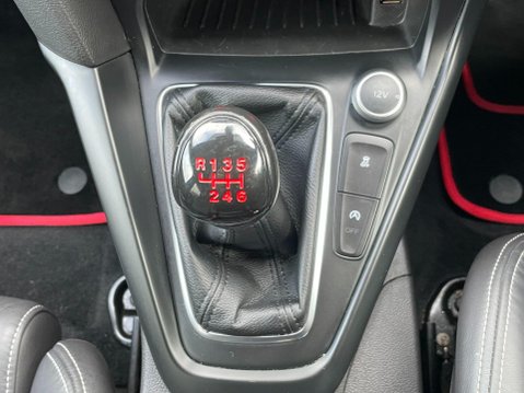 Ford Focus 2.0T EcoBoost ST-3 Euro 6 (s/s) 5dr 31