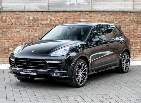 Porsche Cayenne Turbo 6