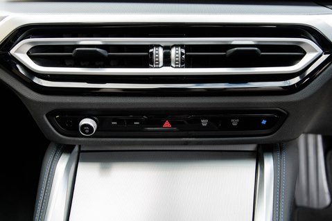 BMW i4 EDRIVE35 M SPORT 46