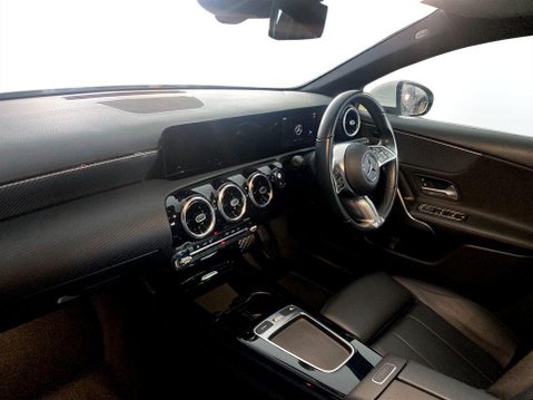 Mercedes-Benz A Class 1.3 A180h MHEV Sport (Executive) Hatchback 5dr Petrol Hybrid 7G-DCT Euro 6 14