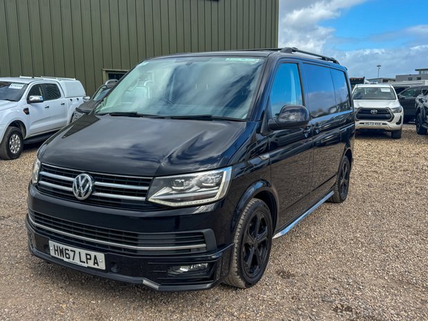 Volkswagen Transporter AUTO SWB [SOLD KH] L1H1 SPORTlINE T32 Air Con Nav Sensors EURO 6 NO VAT DSG 2