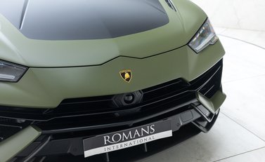 Lamborghini Urus PERFORMANTE 42