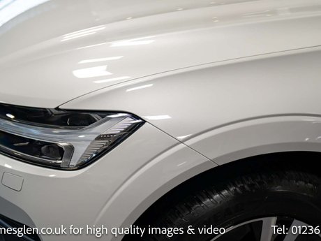 Volvo XC60 2.0 XC60 Momentum B4 MHEV AWD Auto 4WD 5dr 32