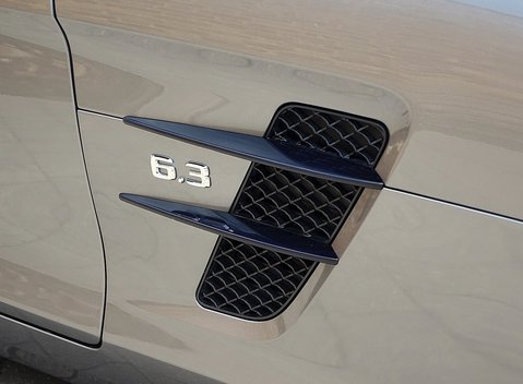 Mercedes-Benz SLS AMG GT Roadster 24