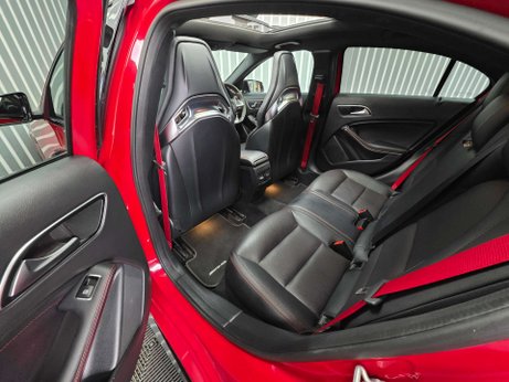 Mercedes-Benz A Class 2.0 A45 AMG (Premium) Hatchback 5dr Petrol SpdS DCT 4MATIC Euro 6 (s/s) (38 21