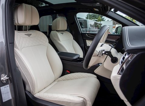 Bentley Bentayga V8 Diesel 12