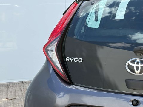 Toyota Aygo 1.0 Aygo X-Play TSS VVT-i 5dr 21