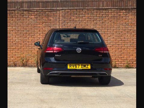 Volkswagen Golf 1.6 Golf SE Nav TDI BlueMotion Technology 5dr 16