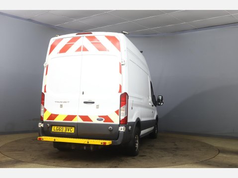 Ford Transit 2.0 350 EcoBlue FWD L2 H3 Euro 6 5dr 8