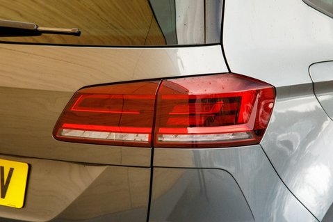 Volkswagen Golf SV MATCH TSI EVO DSG 9