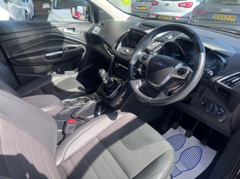 Ford Kuga 2.0 TDCi Titanium 2WD Euro 6 (s/s) 5dr 8