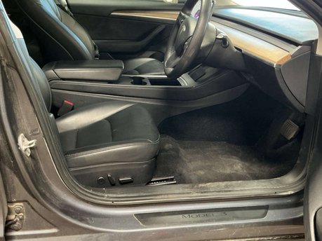 Tesla Model 3 Model 3 Long Range AWD 4WD 4dr 3