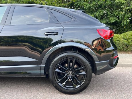 Audi Q3 1.5 TFSI CoD 35 Black Edition Sportback S Tronic Euro 6 (s/s) 5dr 8