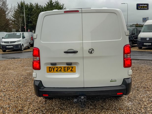 Vauxhall Vivaro AUTO LWB L2H1 Low Roof 3100 Dynamic Air Con SELECT 7