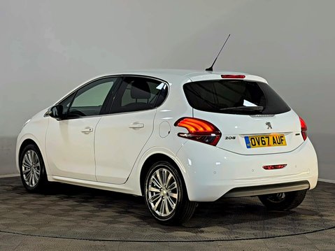 Peugeot 208 ALLURE PURETECH 1.2 10