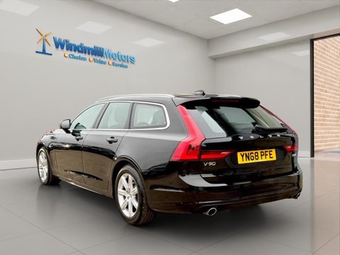 Volvo V90 2.0 D4 Momentum Auto Euro 6 (s/s) 5dr 7