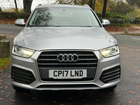 Audi Q3 TFSI SPORT 3
