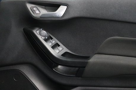 Ford Fiesta TREND 36