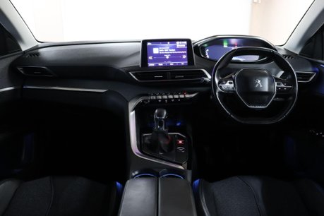 Peugeot 3008 PURETECH S/S ALLURE 40