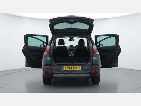 Peugeot 3008 1.6 HDi Allure SUV 5dr Diesel Manual Euro 5 (115 ps) 19