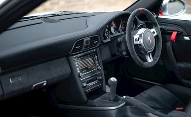 Porsche 911 GT3 RS 4.0 (997) 14