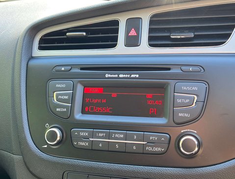 Kia Ceed 1.6 Ceed 2 EcoDynamics CRDi 5dr 28