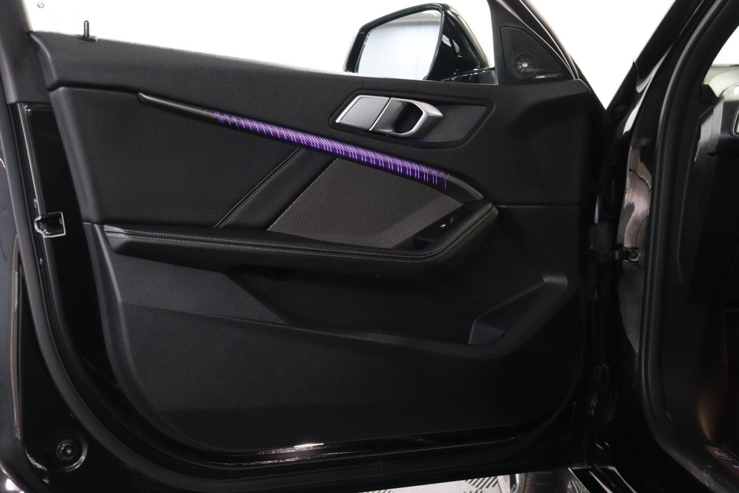 2021 BMW 1 Series — image 42