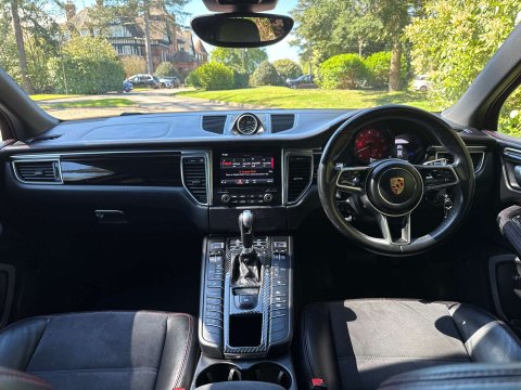 Porsche Macan 3.0 Macan GTS Semi-Auto 4WD 5dr 10