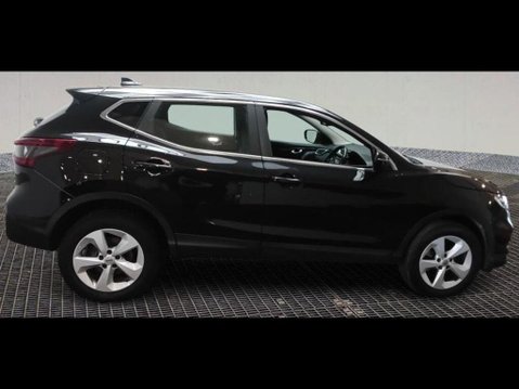 Nissan Qashqai DIG-T ACENTA PREMIUM DCT 3