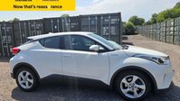 Toyota C-HR 1.8 VVT-h Icon SUV 5dr Petrol Hybrid CVT Euro 6 (s/s) (122 ps) 4