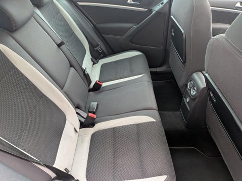 Volkswagen Tiguan 2.0 TDI BlueMotion Tech R-Line 4WD Euro 6 (s/s) 5dr 16