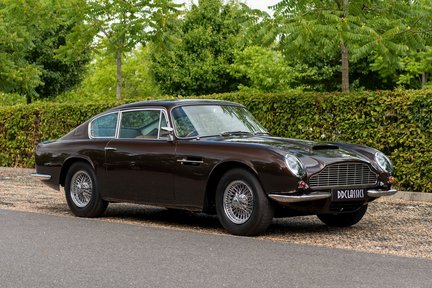 Aston Martin DB6 MKII 2