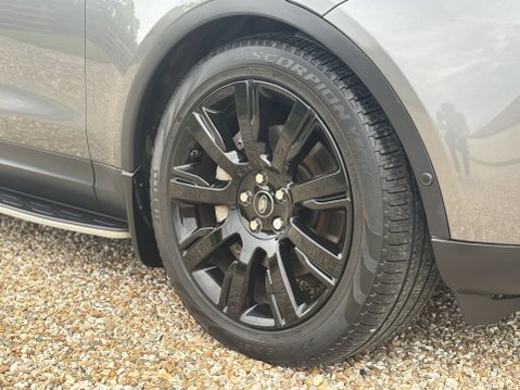Land Rover Discovery SDV6 HSE LUXURY 8