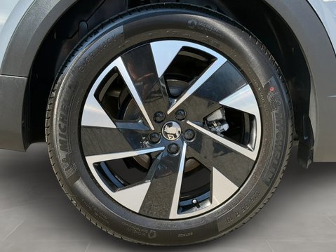 Vauxhall Grandland 1.2 Hybrid 145 Ultimate 5dr e-DCT6 [Fixed Roof] 11