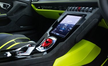 Lamborghini Huracan Tecnica 20