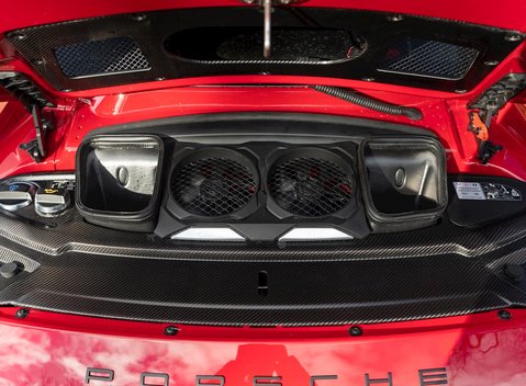 Porsche 911 (991.2) GT3 35