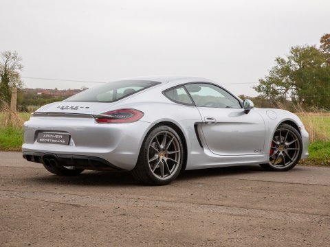 Porsche Cayman GTS PDK 6