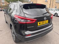Nissan Qashqai DCI N-CONNECTA DCT 10